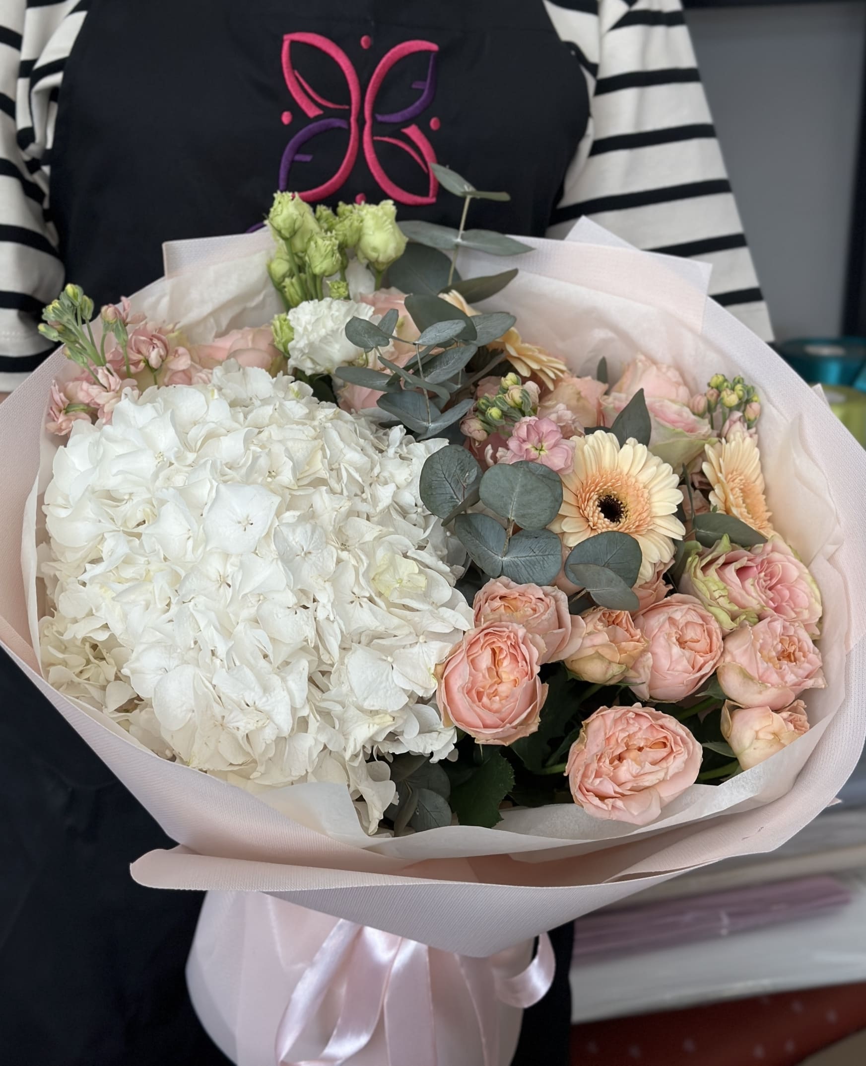 Классический букет Клод: создан для идеальных фото klassicheskiy-buket-klod:-sozdan-dlya-idealynyh-foto